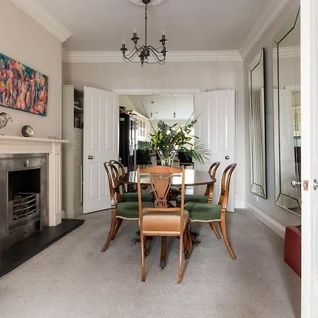 Four Bedroom Townhouse In Famous Suffolks Area Cheltenham Kültér fotó